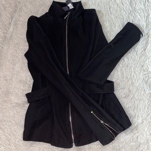 black zip up sweater